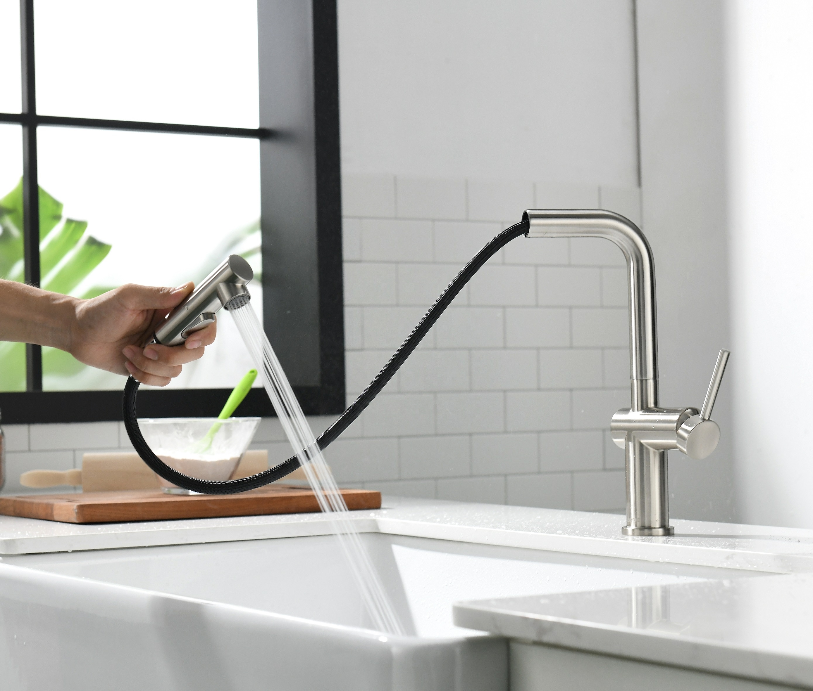 Weit verbreitete Küchenarmatur Küche Edelstahl Wasserhahn Küchenarmatur Ausziehbare Mischbatterie