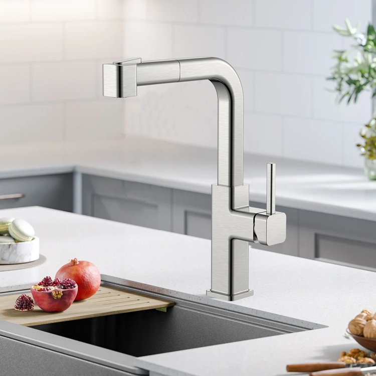 Neueste quadratische Küchenarmatur Chrom-Küchenarmaturen ziehen moderne Küchenarmatur heraus