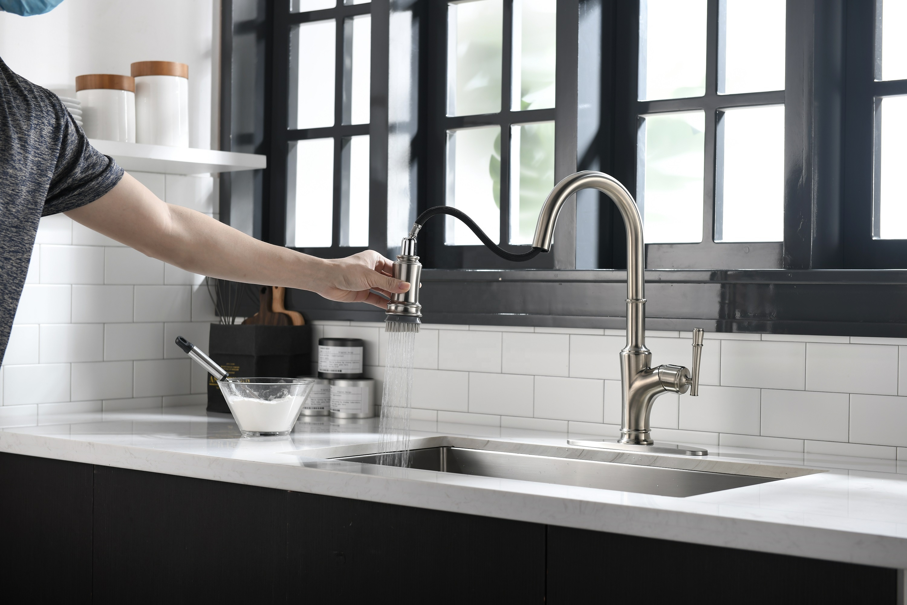 Cupc Küchenarmatur Küchenspüle Wasserhähne Wasserhahn Wassermischer Wasserhahn aus gebürstetem Nickel